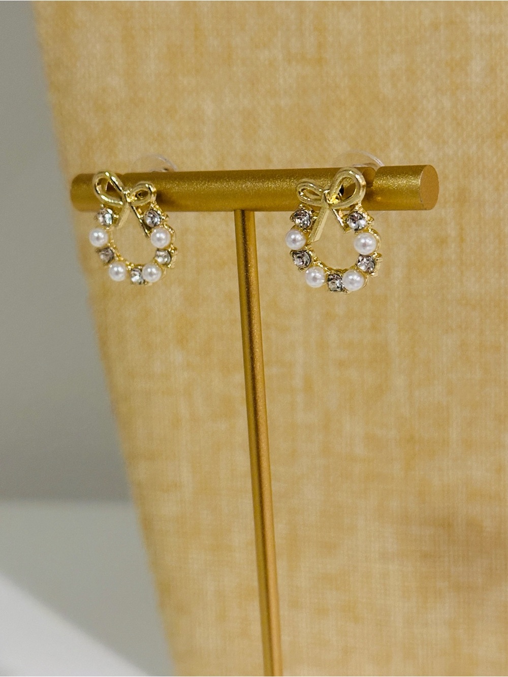 Fashion Jewelry Gold Pearl & Crystal Wreath Stud Earrings